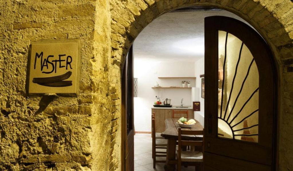 Relais Borgo Lizori Country House Кампело сул Клитуно Екстериор снимка