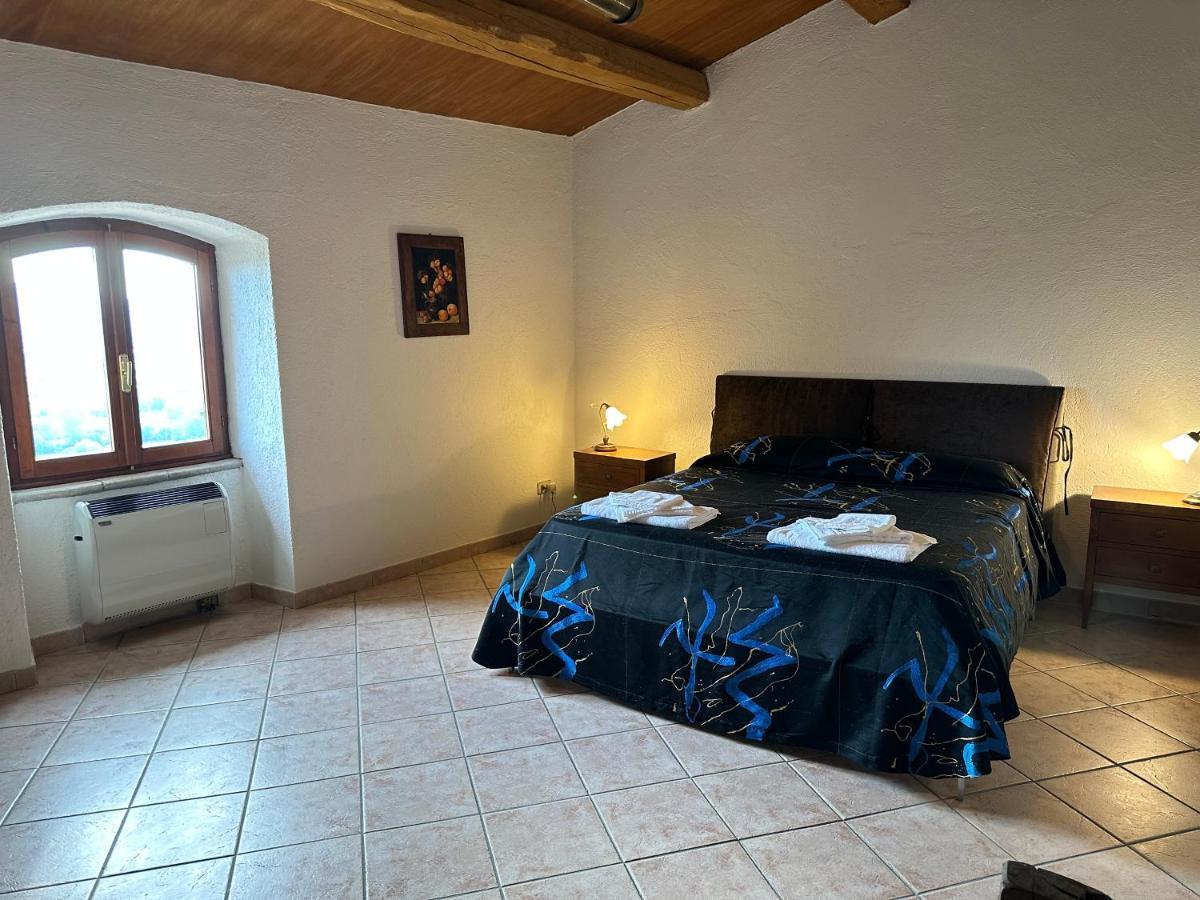 Relais Borgo Lizori Country House Кампело сул Клитуно Екстериор снимка