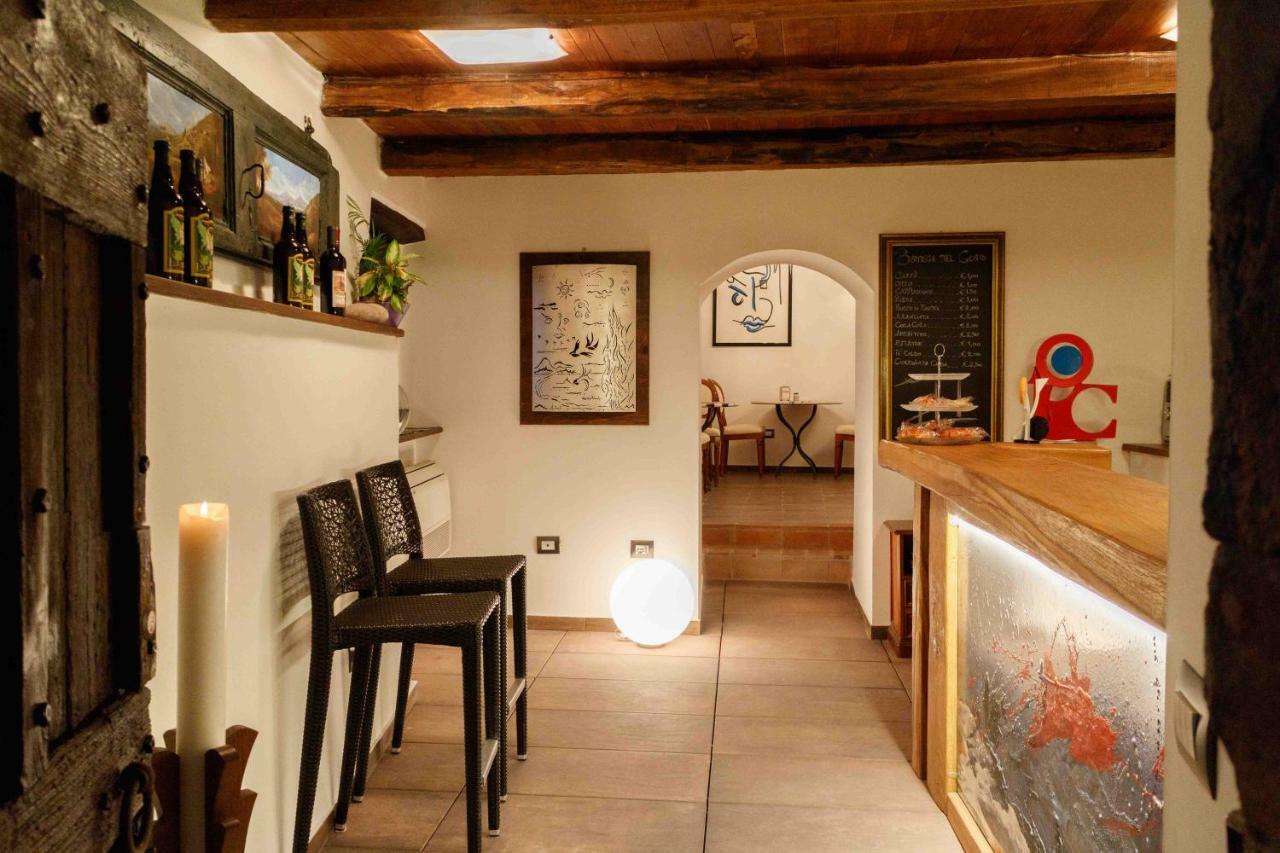 Relais Borgo Lizori Country House Кампело сул Клитуно Екстериор снимка