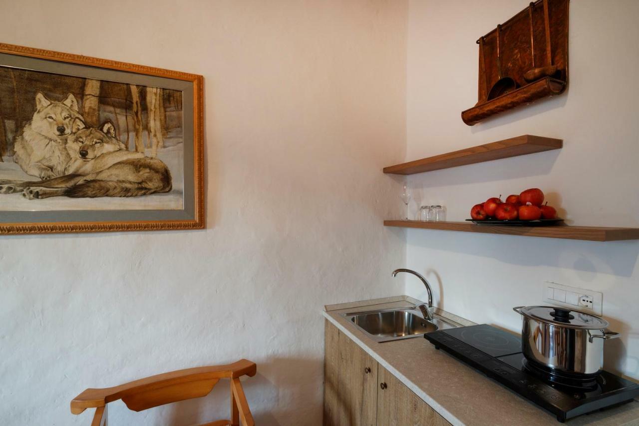 Relais Borgo Lizori Country House Кампело сул Клитуно Екстериор снимка